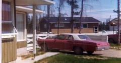 residences in Pine Point, 1975 (by Ken & Toni Letendre, via Pine Point Revisited)