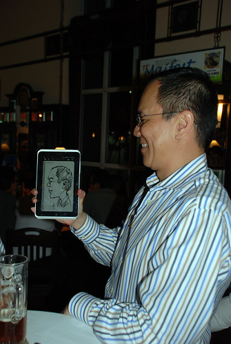 digital live caricature on HTC Flyer for StarHub, HTC and SIS Get-Together evening - 3