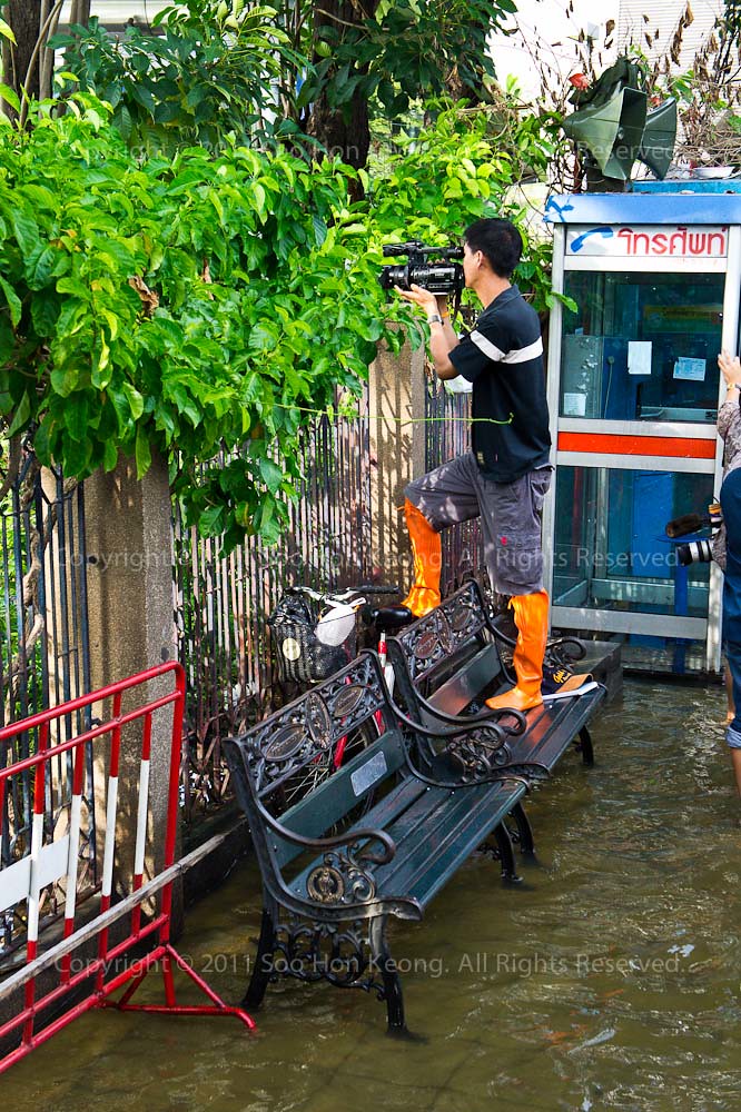 Bangkok Flood @ ChatuChak Park, Bangkok, Thailand