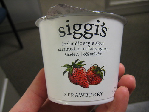 siggi's strawberry yogurt