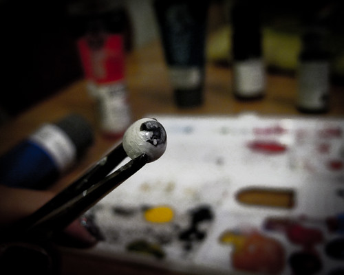 painting eyeballs