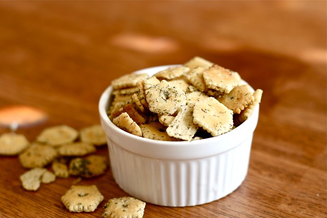 Dill Oyster crackers