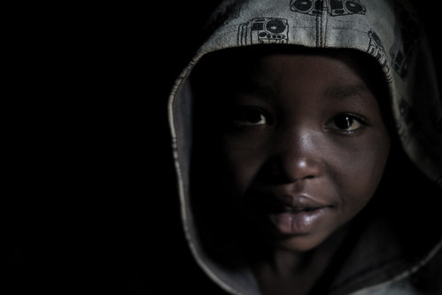 無料写真素材|人物|子供女の子|ケニア人|マサイ族