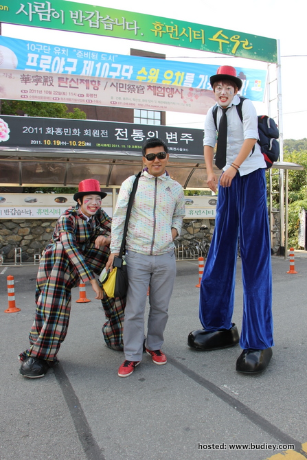 Budiey at Hwang Soong Fotress in Suwon