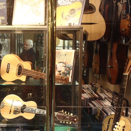 Guitar shop, galerie Vero-Dodat