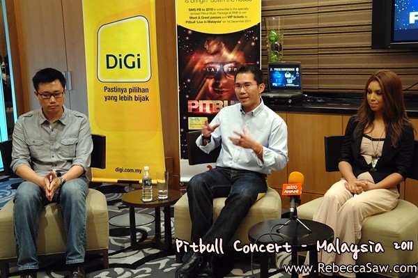 Pitbull Malaysia 2011 Press con-1