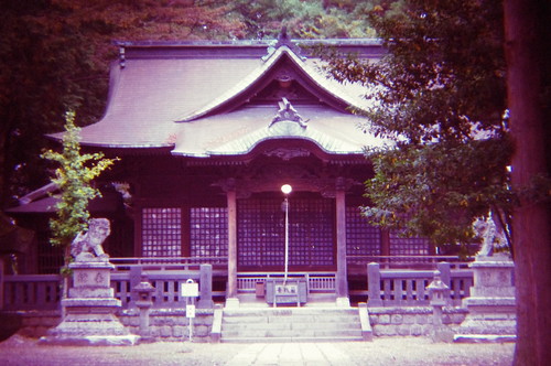三輪神社 by kazu.n