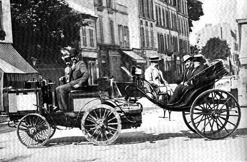 The De Dion Steam Bogie on race day with cabriolet style carriage converted