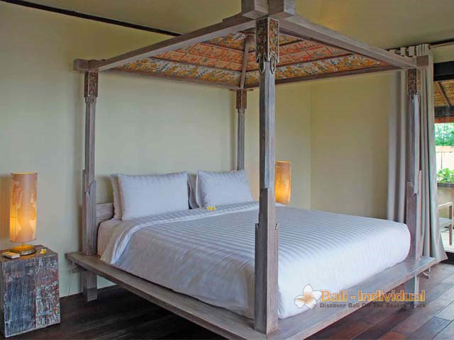 Villa-Kenyeri-Guest-Bedroom-3