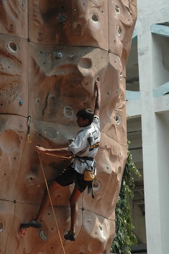 17th_South_Zone_Sports_Climbing_Competition_Junior_Boys_In_Action3