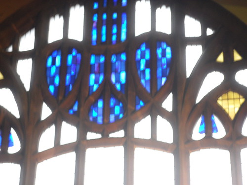 Charles Rennie Mackintosh church stained glass window glasgow blue heart rose art nouveau