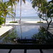 Maldivas. Playa y piscina