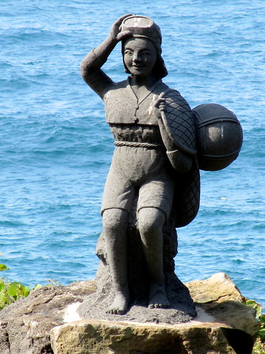 Haenyo Statue