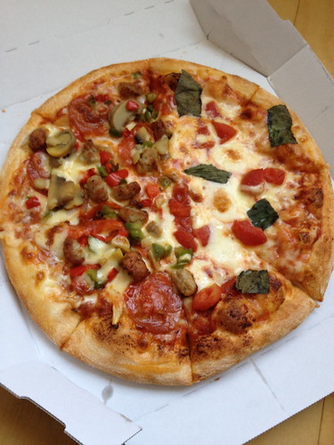 Domino Pizza Review shot 17