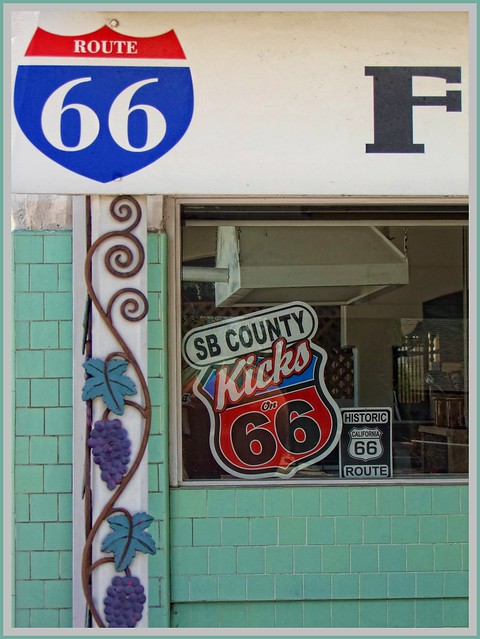 FONTANA (OLD ROUTE 66)