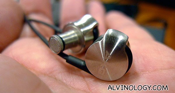 The AKG K3003 in my palm