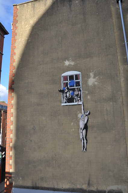Banksy - naked lover