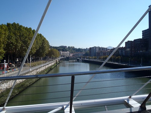 Bilbao. Rive gauche...Rive droite (2) by Patmm1