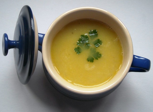 Rich Garlic Soup / SOPA de Ajo Sabroso