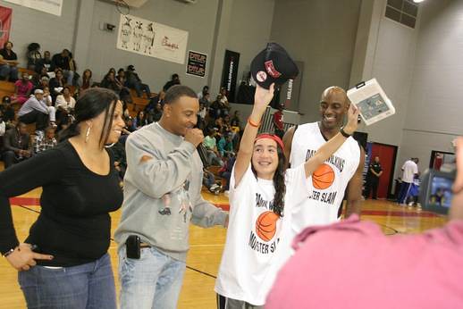 Our CMO Johnny Taylor hosting JAMAL CRAWFORD and Lou Williams charity game.