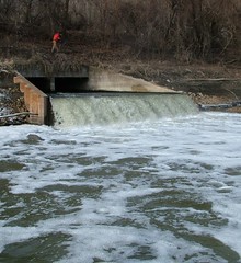 Wastewater treatment plant outfall - Blue River, Kansas City_crop