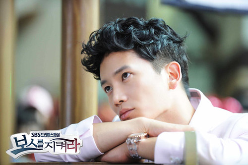Protect_The_Boss-31