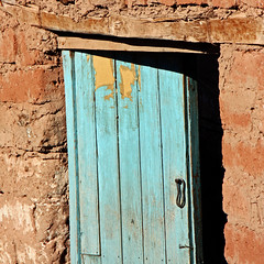 Blue door details... by Zé Eduardo...