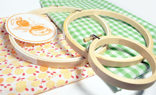 DIY embroidery hoop art