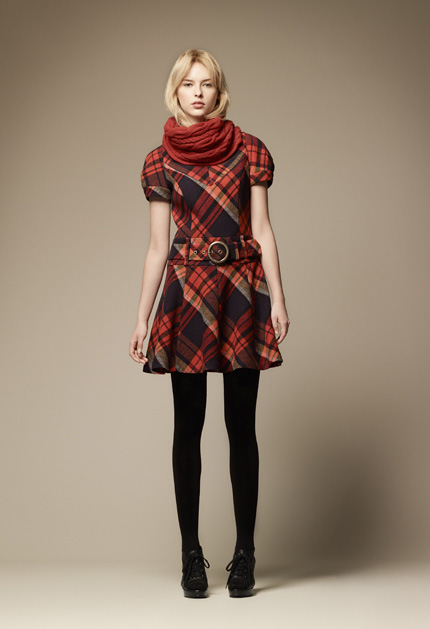 burberry blue label fall collection 2011_7