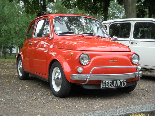 Fiat 500 Abarth rouge by gueguette80