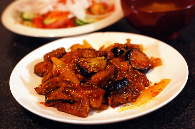 ちょっと厚めな豚肉で茄子入り豚キムチ。 #gohan