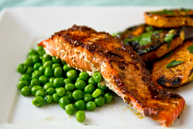 Grilled Maple-Chili Salmon