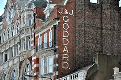 Tottenham Court Road by p-wettstein