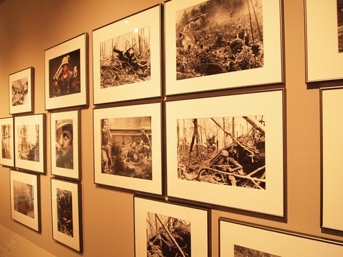REQUIEM - By the photographers who died in Vietnam and Indochina
