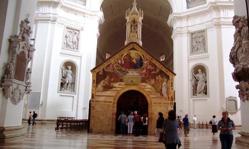 La Porciuncula dentro de la Basílica