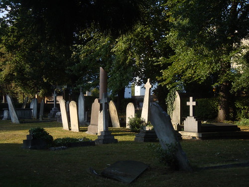 St Margaret's Churchyard-11 by Julie70