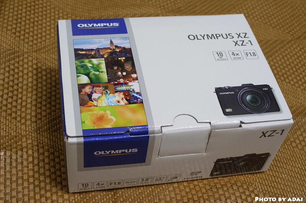 2011.7.19 Olympus XZ-1 unboxing