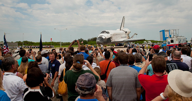 STS-135 Wheels Stop Event (201107210010HQ)
