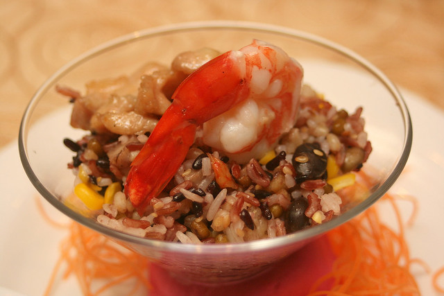 Steamed Assorted Grain Rice with Prawn