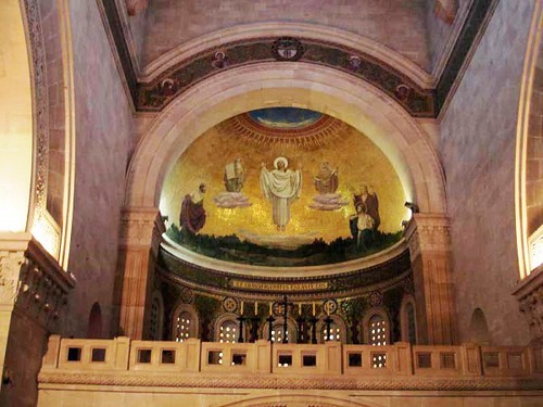 Mosaico de la Transfiguración  sobre el coro