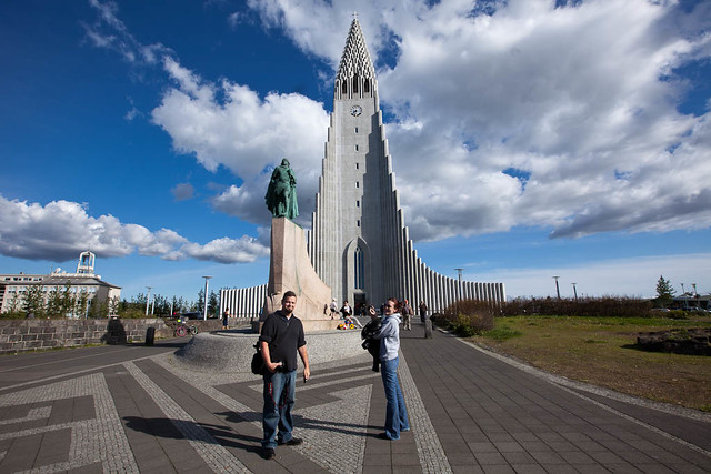 Will and Amber in front of Hallgrimskirkja