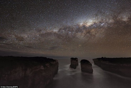 The Milky Way so close you can almost taste it Breath-taking snaps of galaxy seen with the naked eye  4