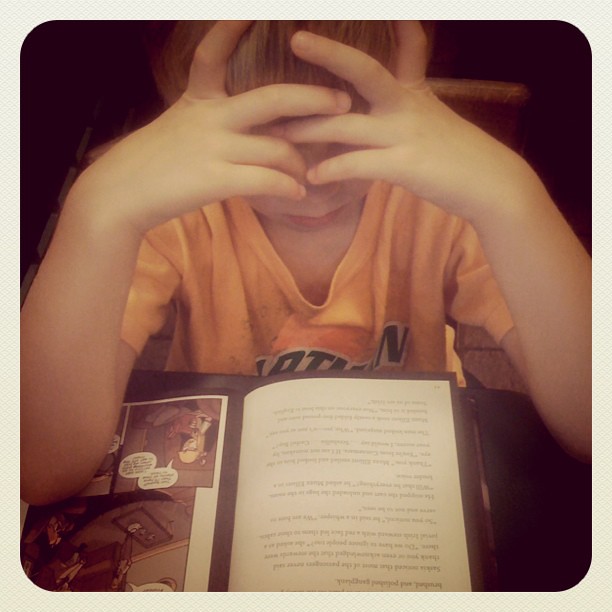 Love, love, love that we can enjoy reading together at the coffee shop!