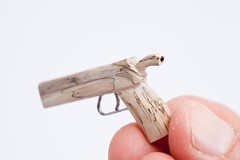 Tiny gun
