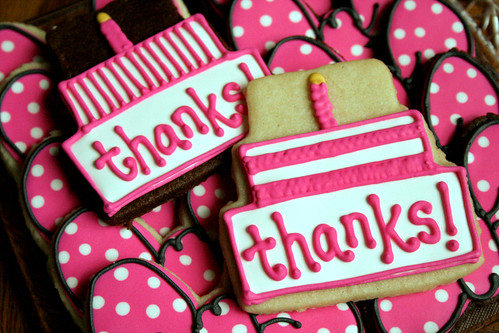 Minnie Mouse Thank-You cookies.