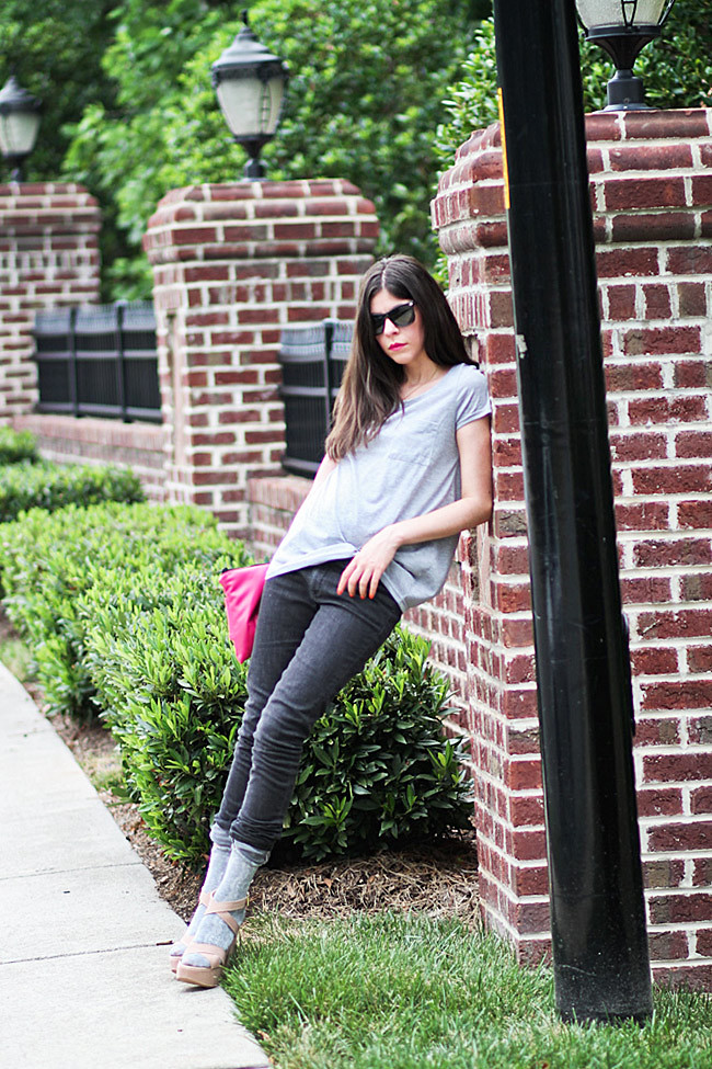 Hot Pink Nars Lipstick, Gray Pocket Tee, Skinny Jeans, Fashion Outfit