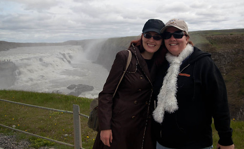 Amber and Noelle At Gullfoss