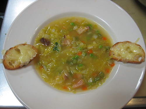 Farmer-Style Vegetable Soup