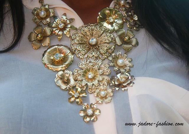 Necklace...jadore-fashion.com