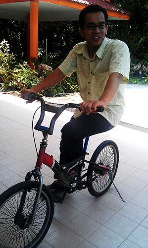 Farhan Faiz dan basikal